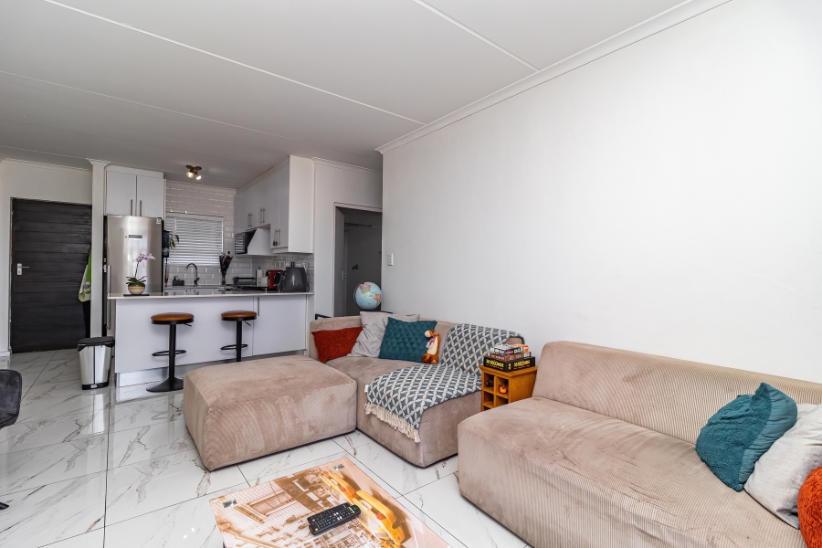 2 Bedroom Property for Sale in Burgundy Estate Western Cape